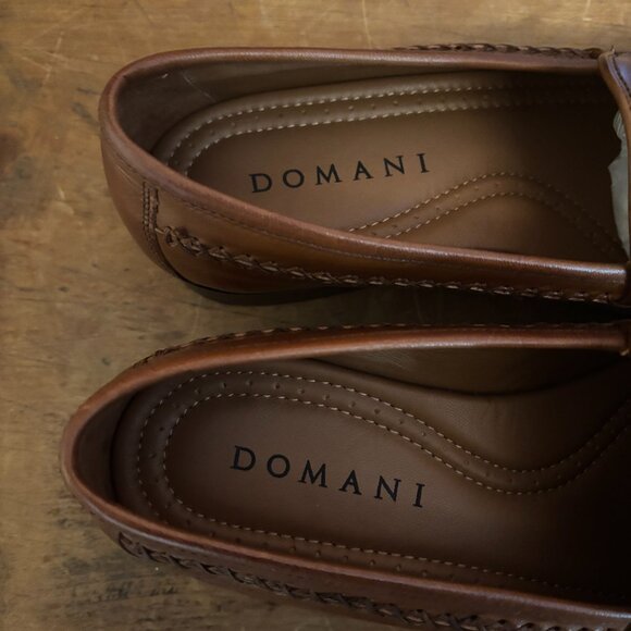 New Domani Leather Tasseled Loafers - Picture 6 of 8